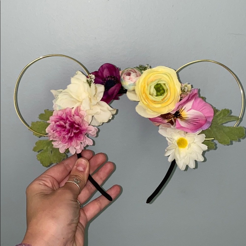 Small Shop Flower Crown Wire Minnie Ears